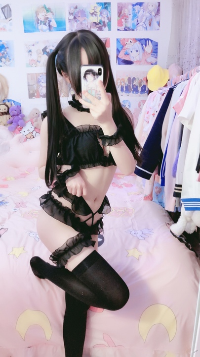 小野樱 NO.008 胸口天然比心心.JPG